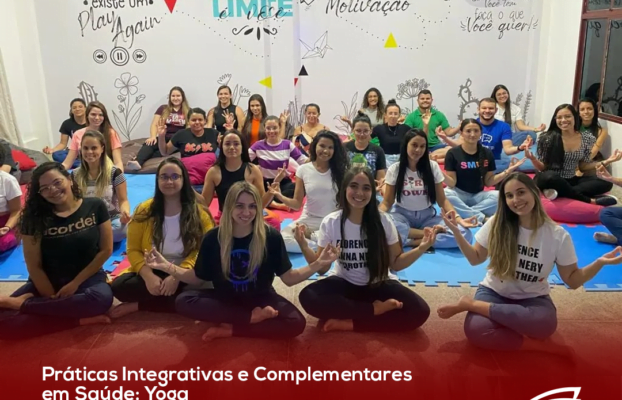 Práticas Integrativas e Complementares em Saúde: Yoga
